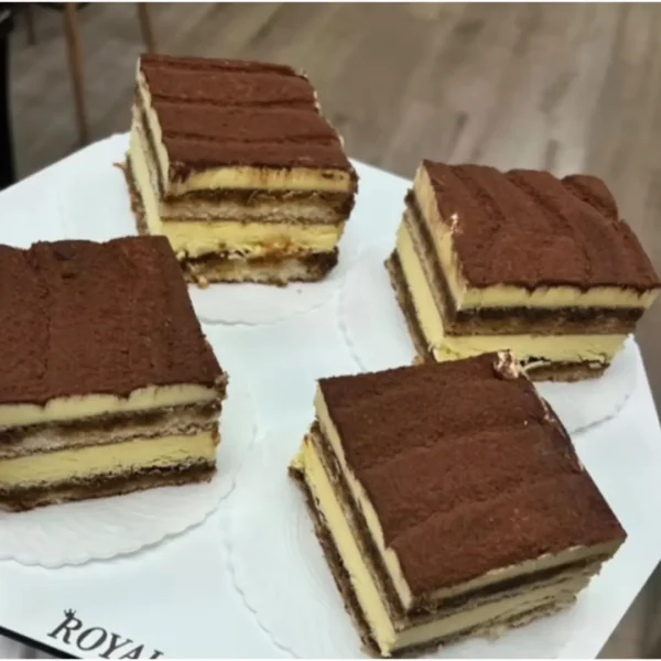 Klassisches Tiramisu – Ein italienischer Genuss!